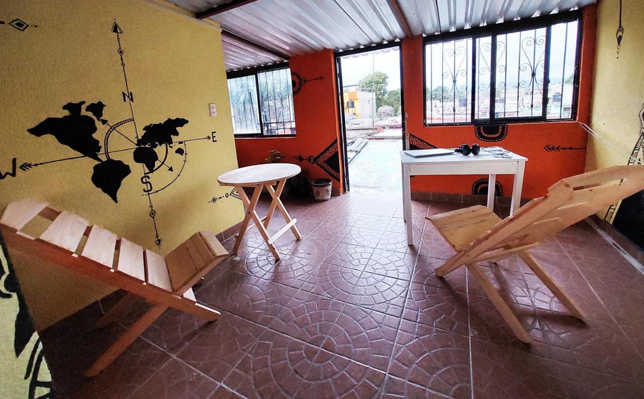 Casa Latina Hostel San Cristóbal de Las Casas Extérieur photo